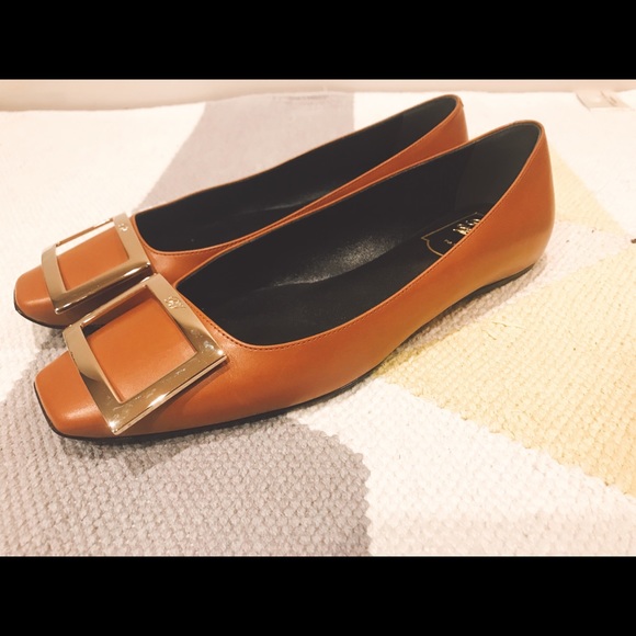 Like New Roger Vivier Trompette Quadrata 36.5 in Tan Color - With Original Box - Picture 5 of 8